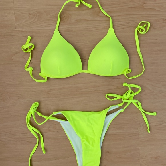 SHEIN clothing for sale - Picture 1 of 7